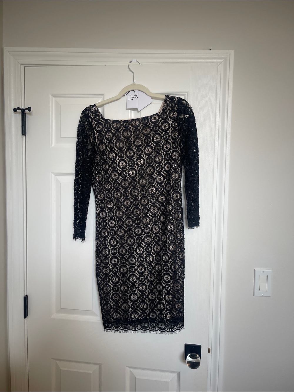 Diane Von Furstenberg Black Lace Long Sleeve Sheath Dress
